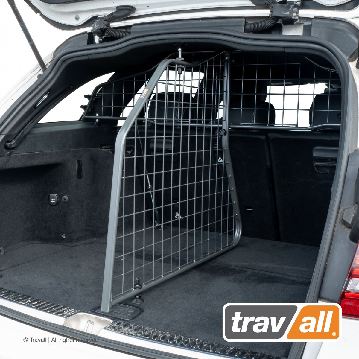 Travall® DIVIDER for Mercedes Benz C-Class Estate (14-21)